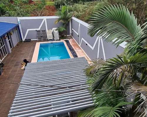 Se Vende Casa Nueva en Obera Misiones con Quincho, Piscina