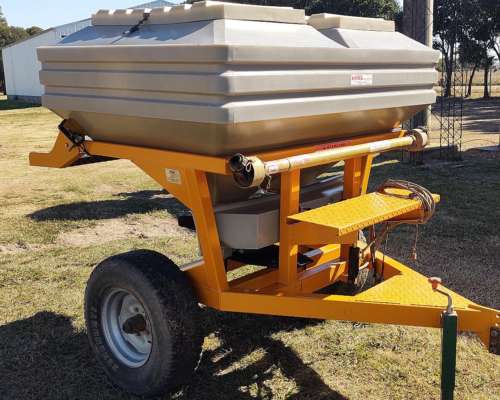 Fertilizadora Pozzi EDR 1500