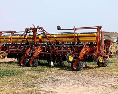 Sembradora Marca Super Walter W630 2052