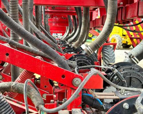 Sembradora Crucianelli Gringa 16 Surcos