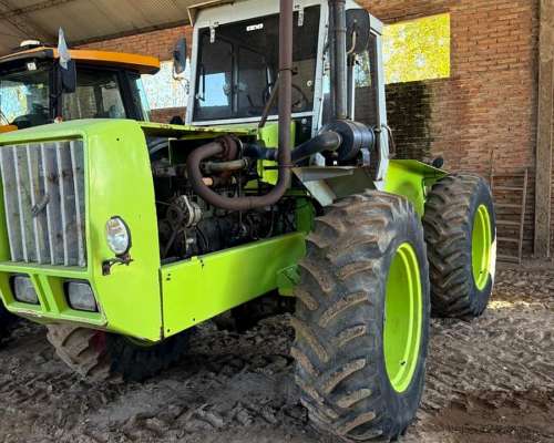 Tractor Zanello 4.200, 160 HP, Articulado, 5.000 Hs