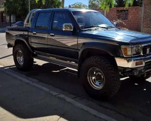 Toyota S R5. 4X4 año 2000 Listo para Transferir