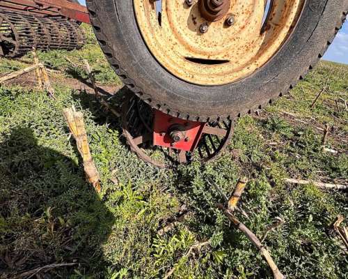 Rastra Ombu 48 Platos con Rolos Incluidos