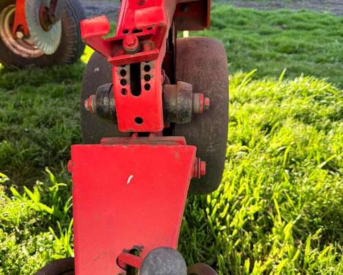 Sembradora Crucianelli Gringa V Neumatica 10 a 70