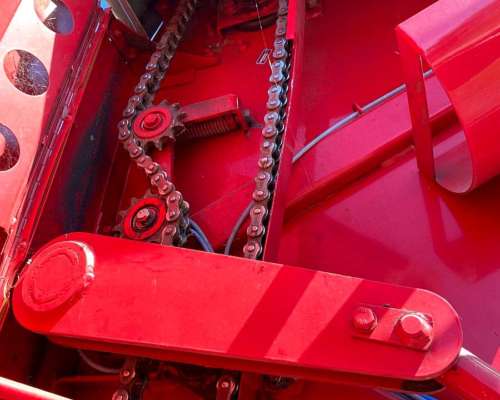 Rotoenfardadora Mainero 5887 año 2022