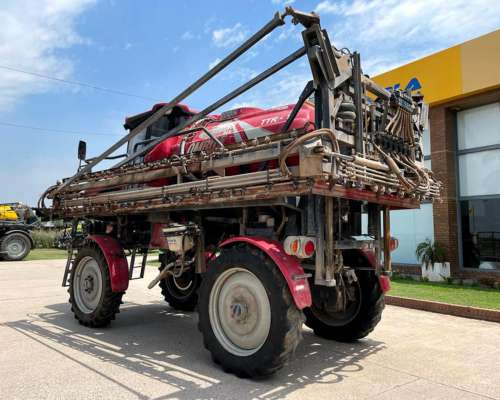 Pulverizadora Ombu PAO 3000 año 2015