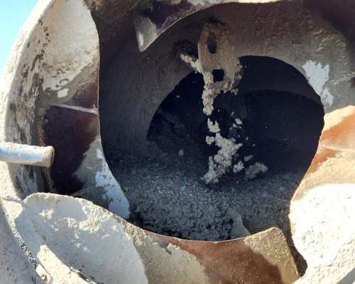 Auto Hormigonero - Aimix - AS 3.5a // Excelente Estado Gral.