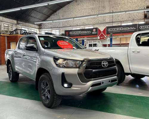 Hilux C/doble 2.8 TDI Automatica SR 4X4 0km MY2025 Orio Hnos