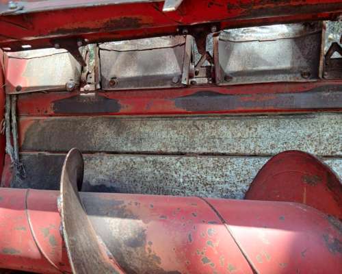 Girasolero Mainero 1035 de 12 Surcos a 0.70 Bandeja Angosta