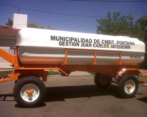 Regador de Arrastre de 6000 8000 y 10000 Litros