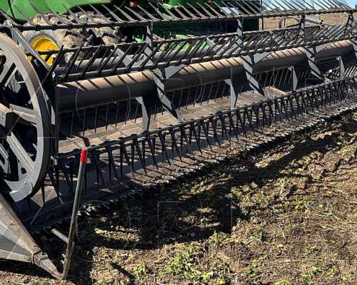 Piersanti 40 Pies, Embocador John Deere. 400 Has de Trigo.