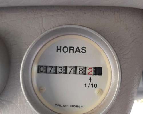 Pulverizadora Pla MAP II, año 2009, 7600 Hs Motor, 28 Mts BO