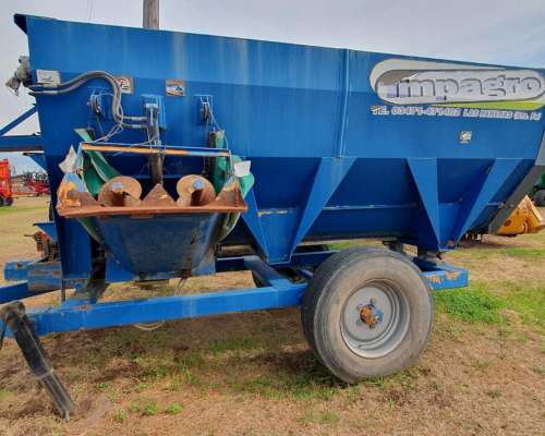 7 - Mixer Horizontal 8m Impagro con Balanza. Usado