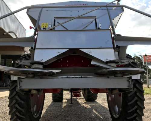 Oportunidad Fertilizadora de Arrastre - F 5000 Serie 6