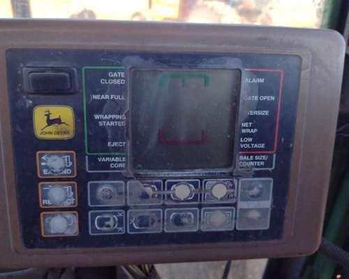 Vendo Arrolladora John Deere.