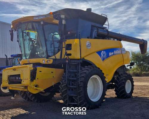 Cosechadora New Holland Cr9060, año 2016