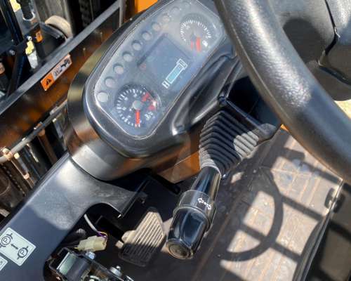 Autoelevador 2500kg / 2.5 Toneladas Sinomach CPCD25