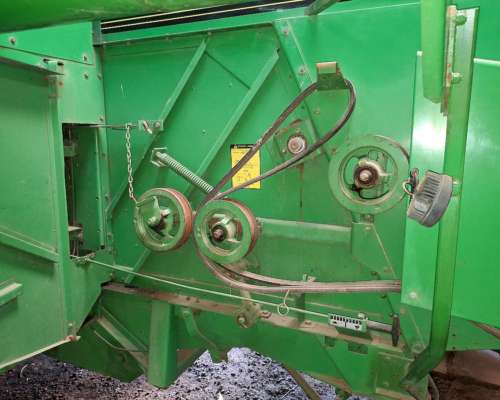 Cosechadora John Deere 1175 año 1997 Plataforma 19 Pies