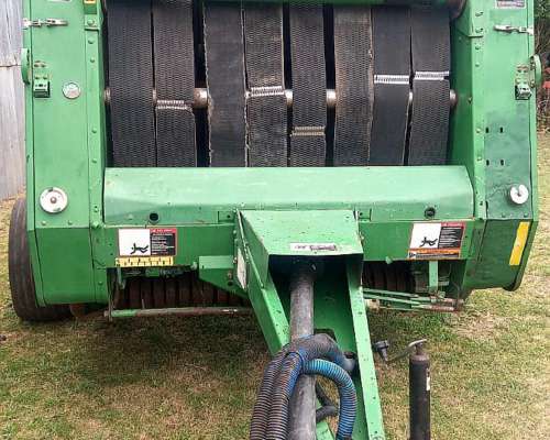 Rotoenfardadora John Deere 567 año 2008/09