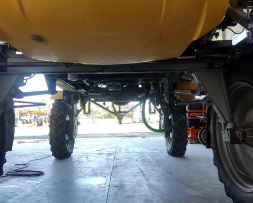 Pulverizadora Pla MAP 2700 BT Trocha 2,62 2006