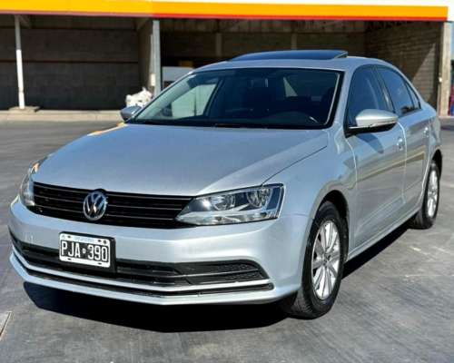 Volkswagen Vento 2.0 8v Advance Summer 115cv 2015 $19.499.00