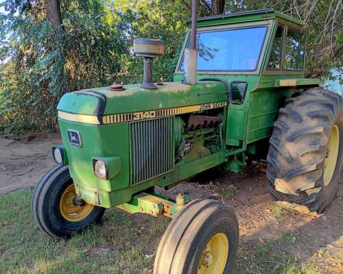 Tractor John Deere 3140