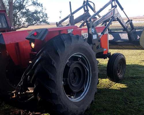 Tractor Massey Ferguson 1175 Restaurado con Pala Ceibo