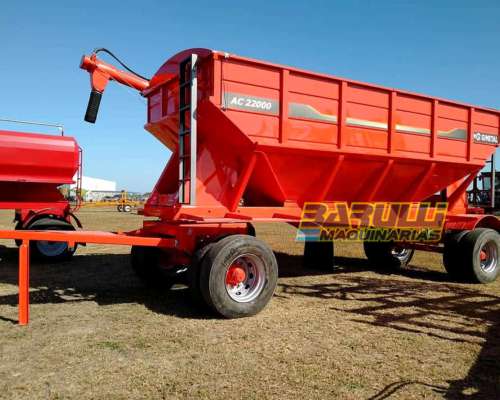 Tolva Semillera Gimetal AC 22000 con Chimango y Lona