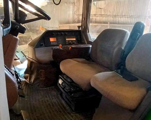 Tractor John Deere 8220 Usado 2004