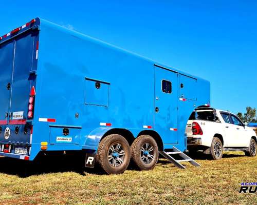 Semirremolque Carrozado Homologado para 3 TN. de Capacidad