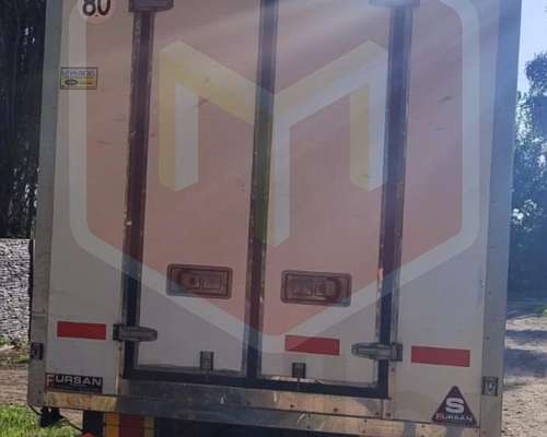 Iveco Tector 90.190 Modelo 2021 con Caja y Equipo