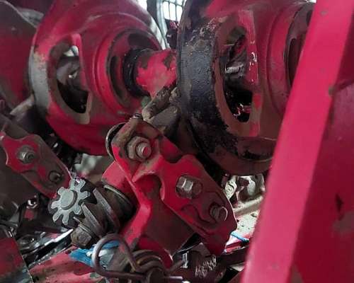 Enfardadora Massey Ferguson, Impecable