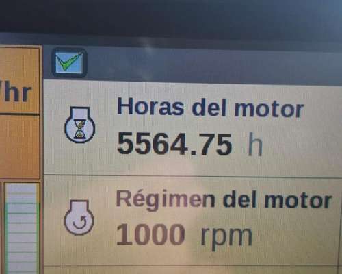 Cosechadora New Holland CR 7.90 con Drapper 40