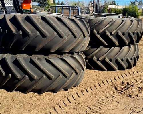 Tractor Pauny 710 Dual