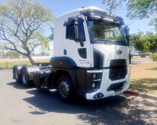 Ford Cargo 2042 año 2016 Tipo 6X2 MOT Reparado Hace 80000km