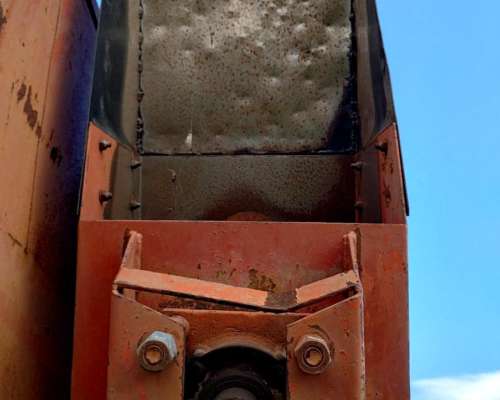 Tolva Auto Descargable Cestari 14 TN.