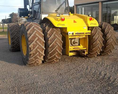 Tractor Pauny 710 año 2018.