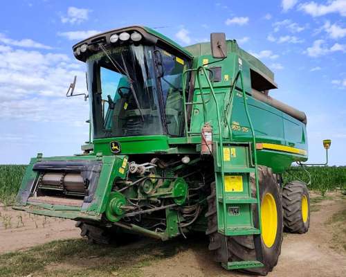 John Deere 9570 Sts. año 2009.