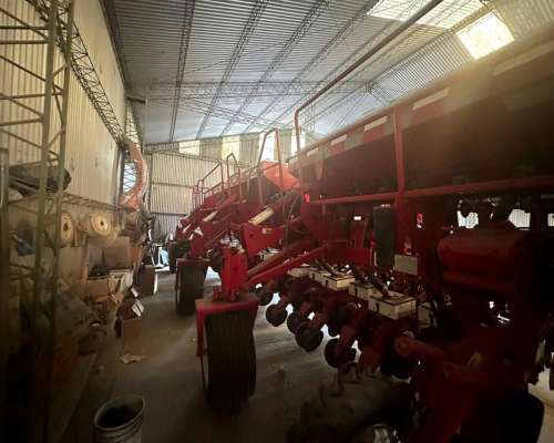 Sembradora Crucianeli Gringa 30 Surcos a 42 cm Mecanica