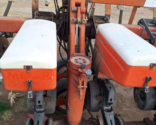 Sembradora Autotrailer Metar de 10 a 70