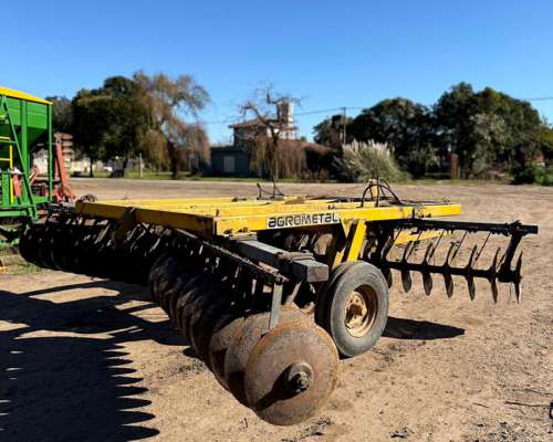 Desencontrada Agrometal de 48 Platos Reparado de Chacra