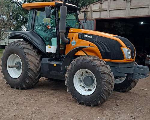 Tractor Valtra BT 150