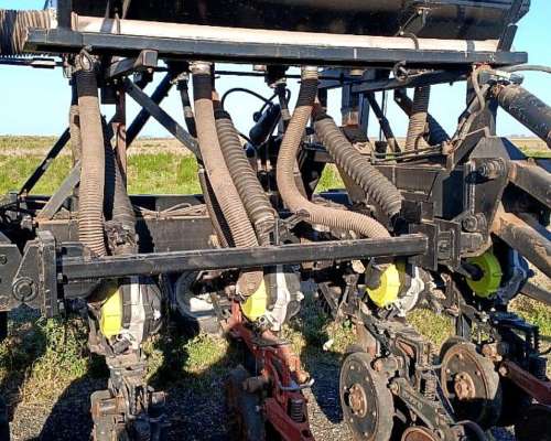 Sembradora Baumer de 16 a 52