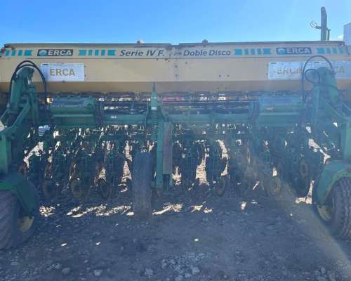 Sembradora de Grano Fino de 27 Líneas a 19cm de Distancia
