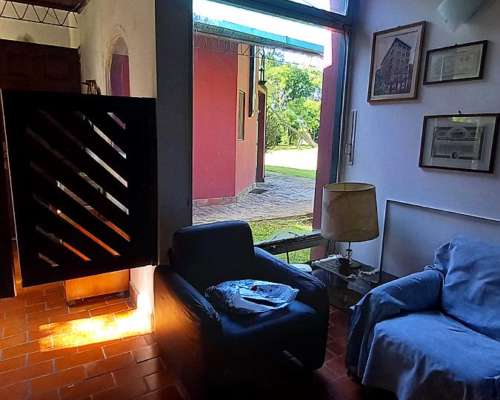 En Venta Finca de 11 Hectáreas, Tres Casas Excelente Parque