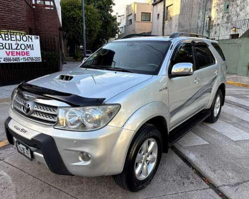 Toyota SW4 4X4 7 Asientos Titular