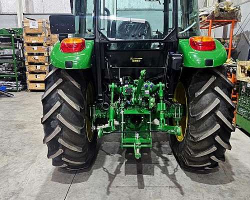 Tractor John Deere 5090e. 0 KM.