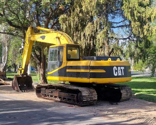 Vendo Maquina Excavadora muy Buen Estado