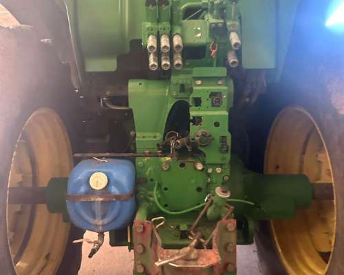 Tractor John Deere 7815