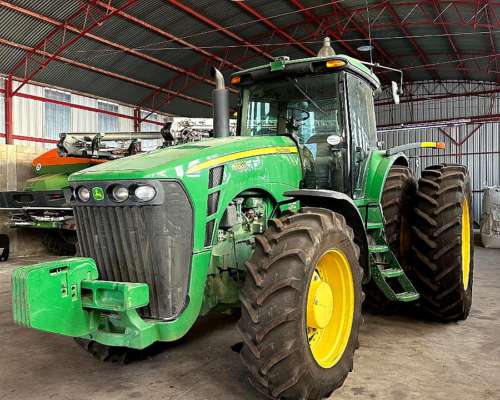 Tractor John Deere 8330- Americano